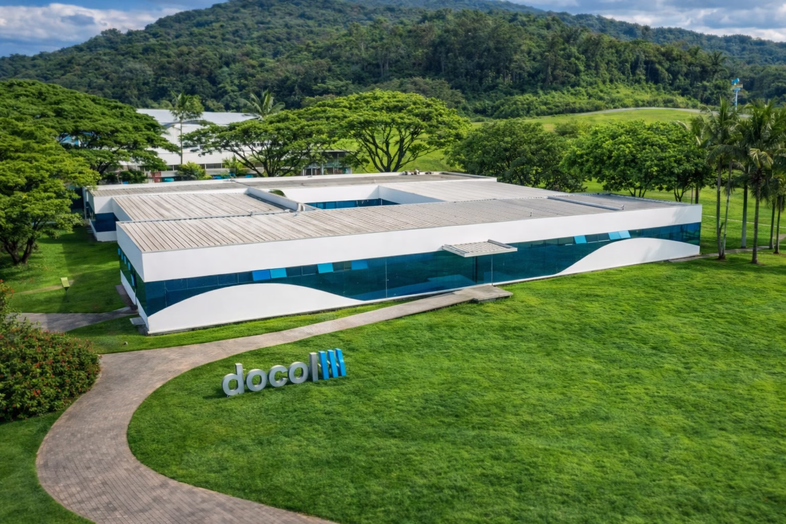 Docol Joinville vagas de emprego abertas com benefícios e plano de saúde