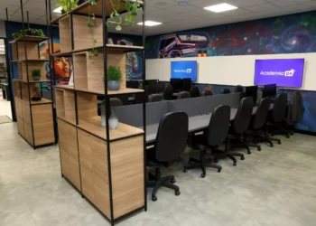 PX.Center abre vagas com benefícios atrativos e inscrições online
