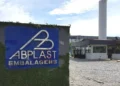 AB Plast realiza seleção presencial em Joinville para vaga com início imediato; veja salário e benefícios oferecidos
